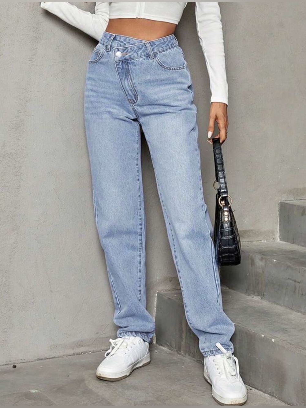 SHEIN Asymmetrical Waist Straight Leg Jeans, Light Wash, Size XS, EUC